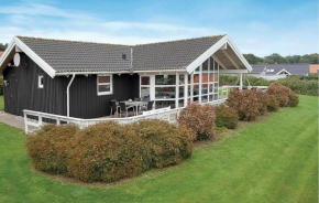 Awesome Home In Sjølund With Wifi in Hejls